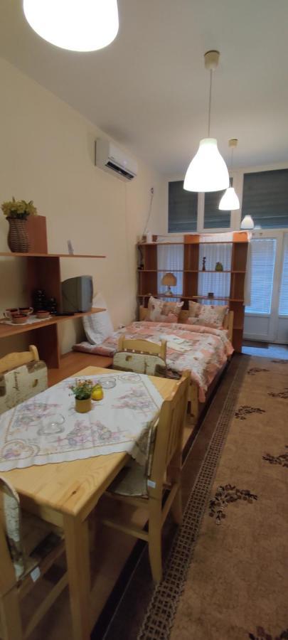 Apartamento Comfortable&cosy Near Ndk