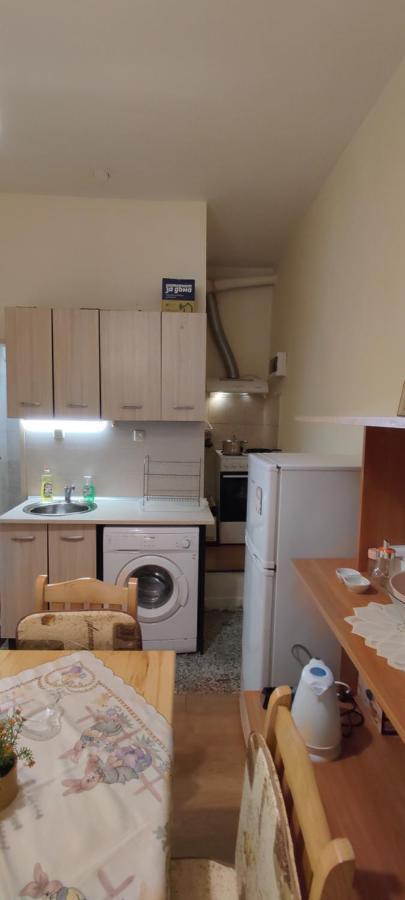 Comfortable&cosy Near Ndk Apartamento *